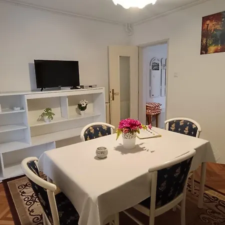 Gabriela Appartement *